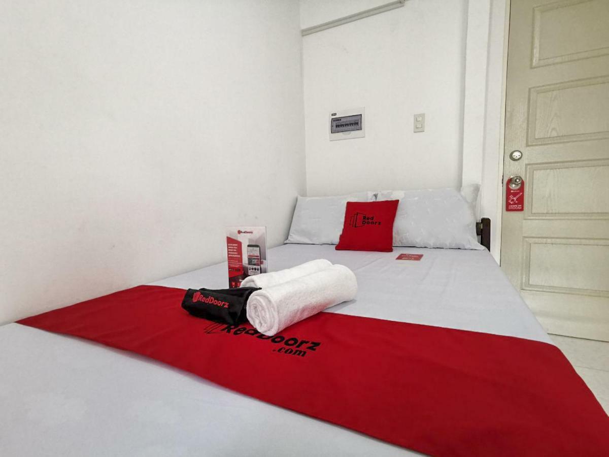 Reddoorz Near Davao Medical School Foundation Hotel Bagian luar foto