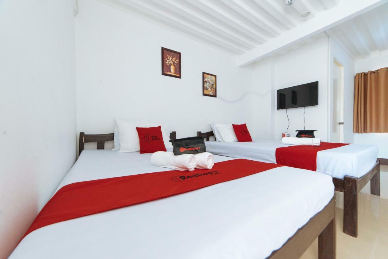 Reddoorz Near Davao Medical School Foundation Hotel Bagian luar foto