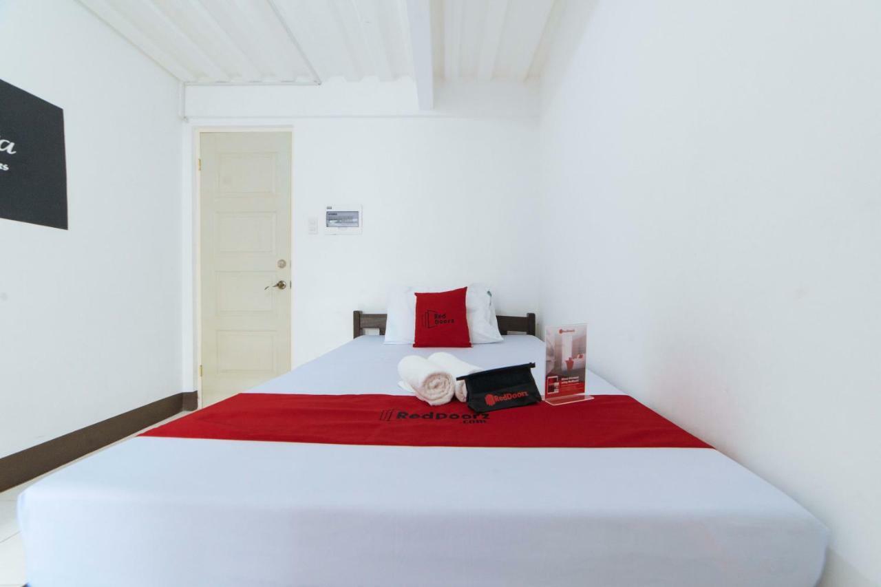 Reddoorz Near Davao Medical School Foundation Hotel Bagian luar foto